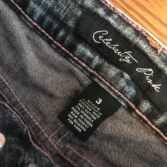 Pink shorts - Picture 2 of 3